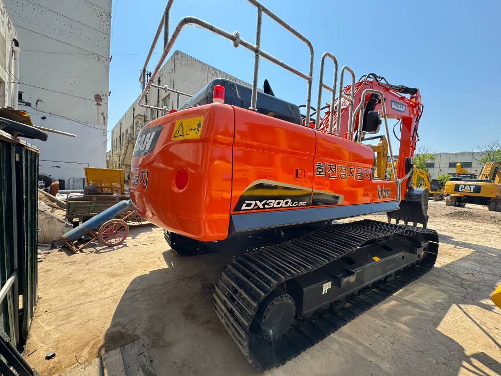 Doosan DX 300 LC - Pásové rýpadlo: obrázok 2 Doosan DX 300 LC - Pásové rýpadlo: obrázok 2