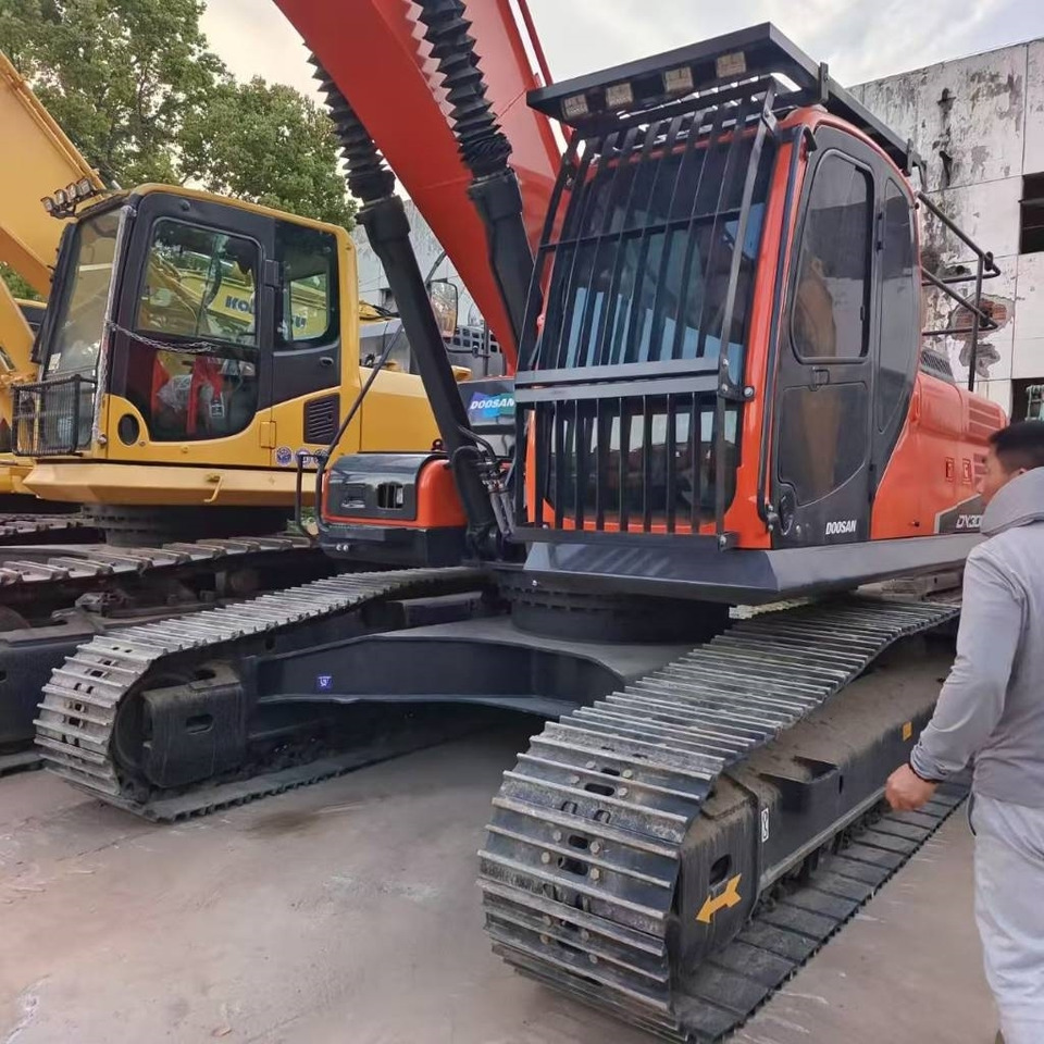 Doosan DX 300 LC - Pásové rýpadlo: obrázok 3 Doosan DX 300 LC - Pásové rýpadlo: obrázok 3