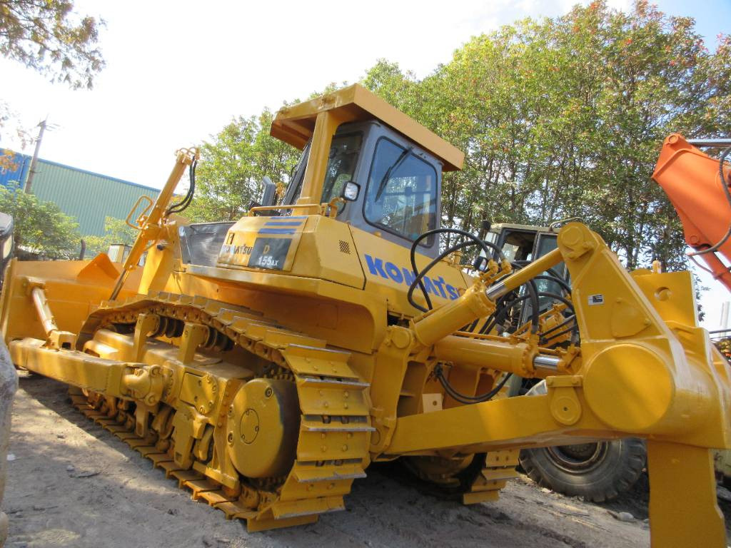 Komatsu D 155A - Buldozér: obrázok 2 Komatsu D 155A - Buldozér: obrázok 2