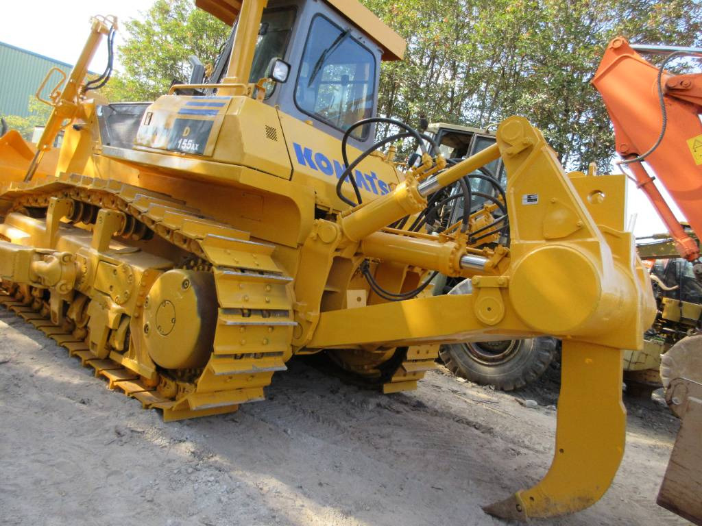 Komatsu D 155A - Buldozér: obrázok 4 Komatsu D 155A - Buldozér: obrázok 4