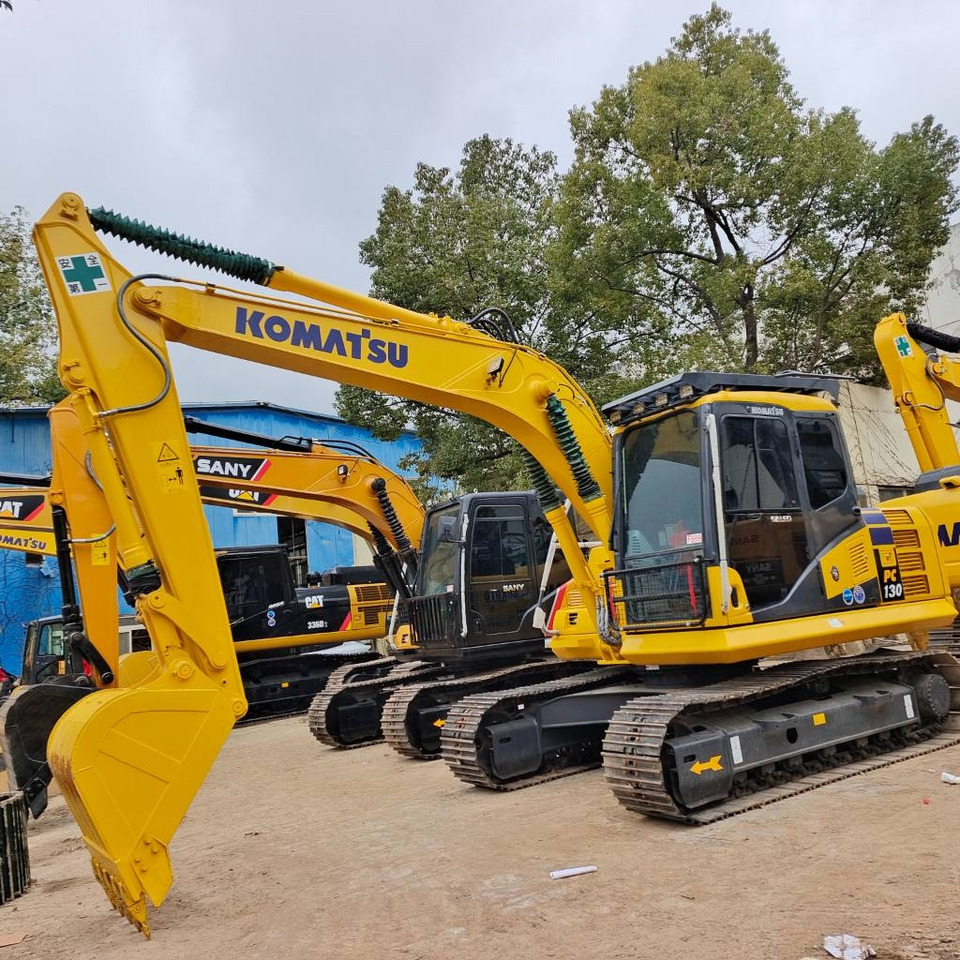 Komatsu PC 130 - Pásové rýpadlo: obrázok 1 Komatsu PC 130 - Pásové rýpadlo: obrázok 1