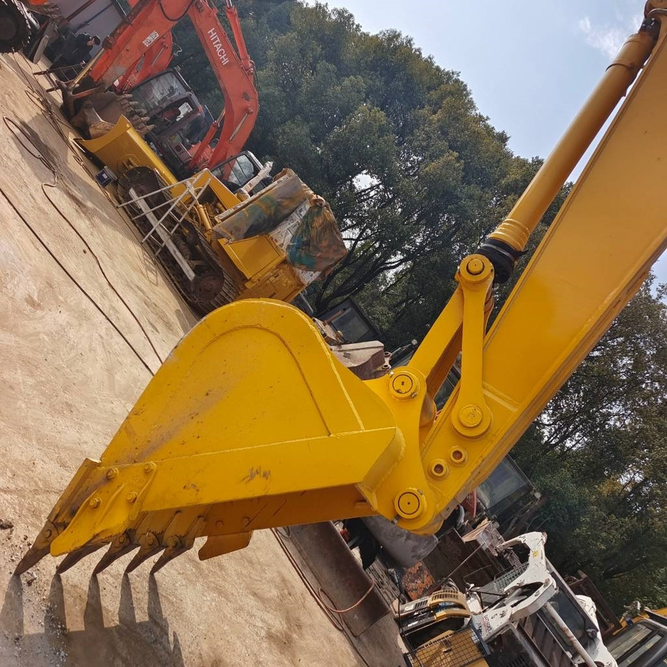 Leasing  Komatsu PC 200-8 Komatsu PC 200-8: obrázok 6