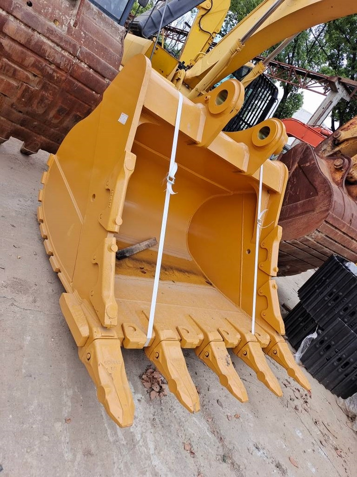 Komatsu PC 200 8N - Pásové rýpadlo: obrázok 2 Komatsu PC 200 8N - Pásové rýpadlo: obrázok 2