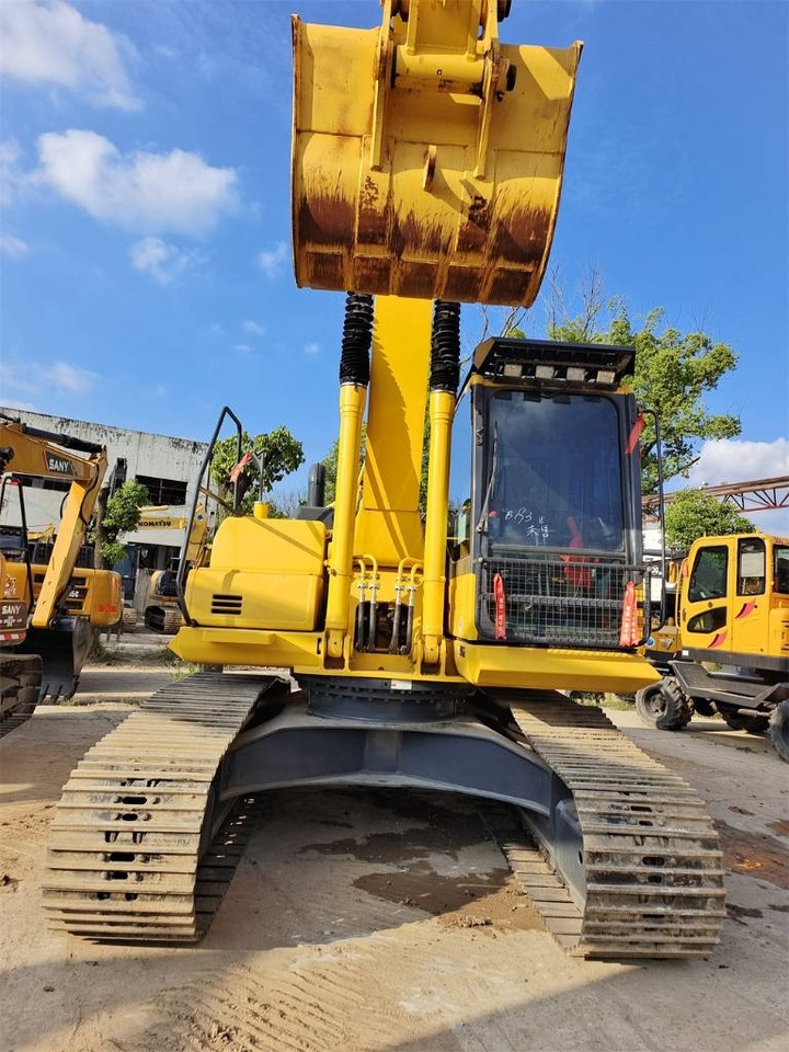 Komatsu PC 200 - Pásové rýpadlo: obrázok 3 Komatsu PC 200 - Pásové rýpadlo: obrázok 3