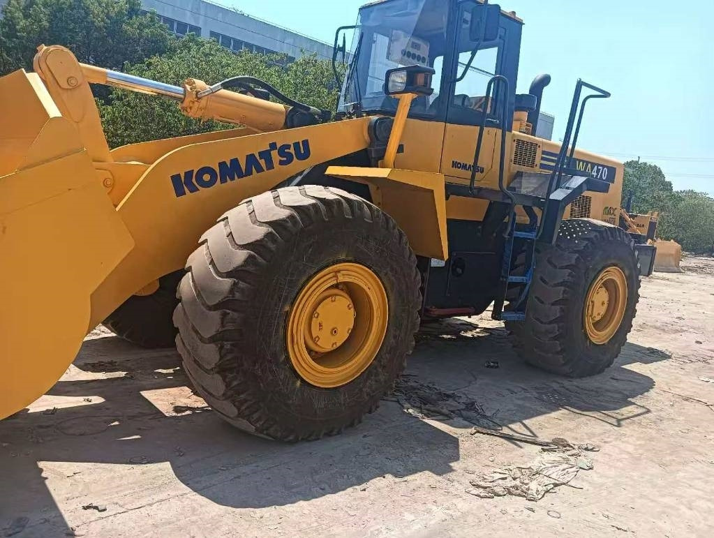 Komatsu WA 470-3 - Kolesový nakladač: obrázok 4 Komatsu WA 470-3 - Kolesový nakladač: obrázok 4