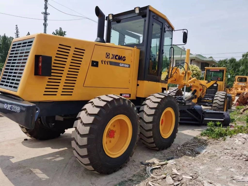 XCMG GR 180 - Zrovnávač: obrázok 3 XCMG GR 180 - Zrovnávač: obrázok 3