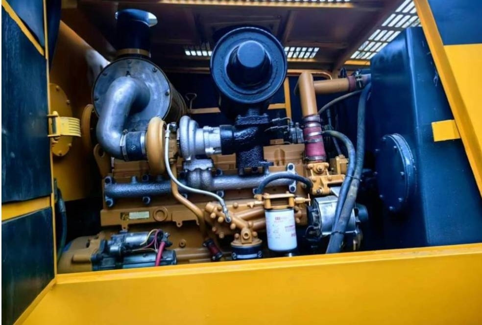 XCMG GR 2153 - Zrovnávač: obrázok 2 XCMG GR 2153 - Zrovnávač: obrázok 2