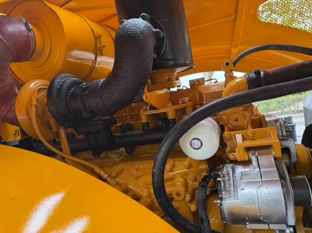 XCMG XS 223 J - Kompaktor: obrázok 3 XCMG XS 223 J - Kompaktor: obrázok 3