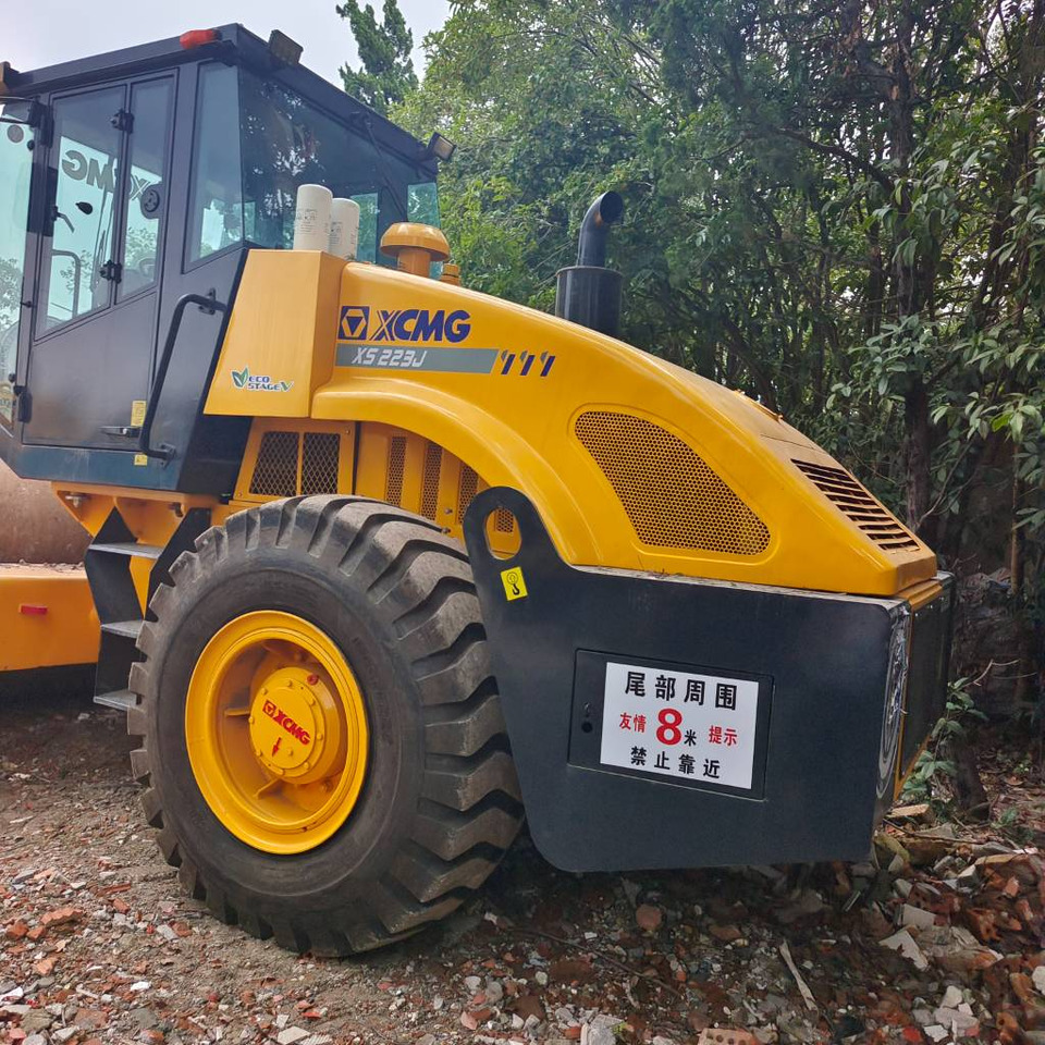 XCMG XS 223 J - Kompaktor: obrázok 4 XCMG XS 223 J - Kompaktor: obrázok 4