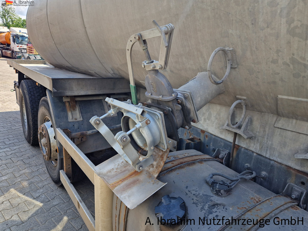 Cisternové vozidlo Daf CF 290 Wassertank 13500 L, Tank verzinkt Vorlauf- Lift- Lenkachse: obrázok 6