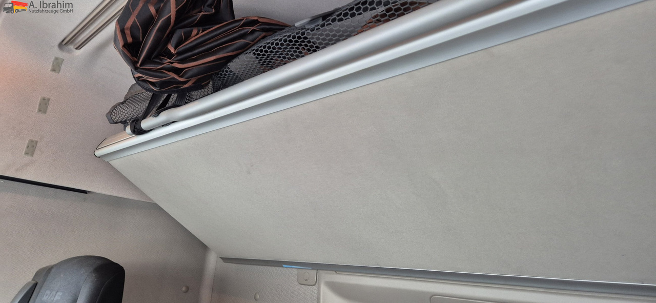 Daf XF 450 FAR Edscha Liftachse auch als Komplettzug !! - Plachtové nákladné vozidlo: obrázok 4 Daf XF 450 FAR Edscha Liftachse auch als Komplettzug !! - Plachtové nákladné vozidlo: obrázok 4
