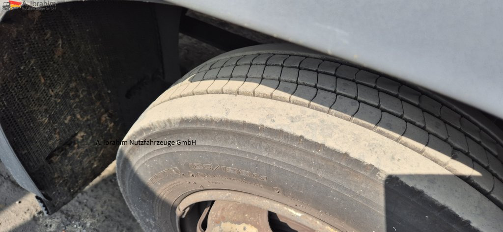 MAN TGL 8.150 4X2 BL Unfallschaden bedingt fahrbereit, Motor ok - Dodávka: obrázok 5 MAN TGL 8.150 4X2 BL Unfallschaden bedingt fahrbereit, Motor ok - Dodávka: obrázok 5