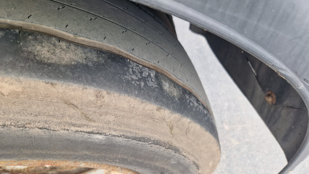 Hüffermann HSA - Hákový/ Ramenový nosič přívěs: obrázok 2 Hüffermann HSA - Hákový/ Ramenový nosič přívěs: obrázok 2