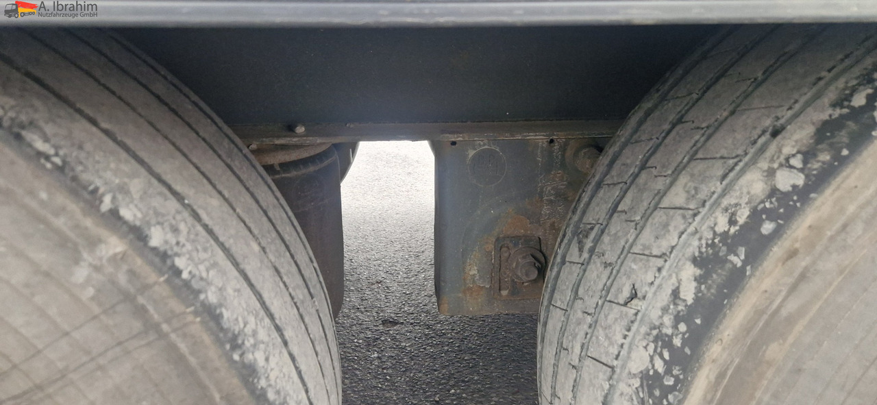 Krone SD Deutscher Auflieger, Pritsche Plane Edscha - Plachtový náves: obrázok 5 Krone SD Deutscher Auflieger, Pritsche Plane Edscha - Plachtový náves: obrázok 5