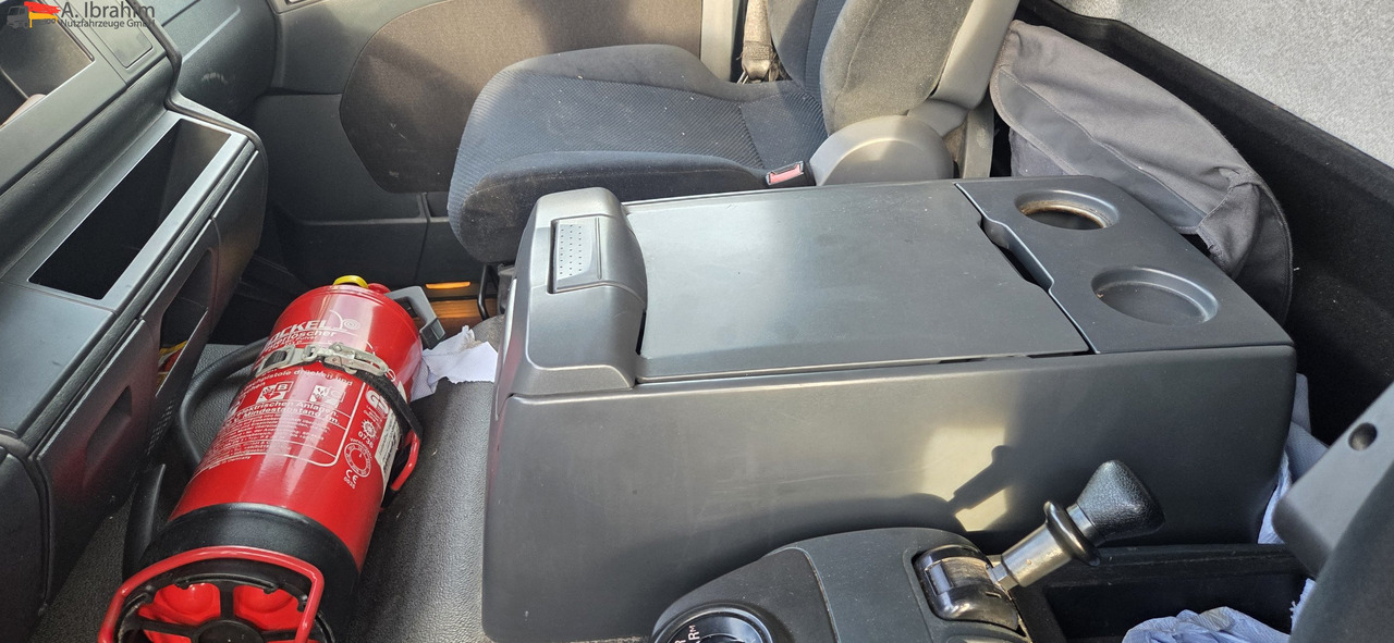 MAN TGM 18.290 Carrier Supra 950 U | LBW | 2 Kammer MT | Schneeketten - Chladirenské nákladné vozidlo: obrázok 2 MAN TGM 18.290 Carrier Supra 950 U | LBW | 2 Kammer MT | Schneeketten - Chladirenské nákladné vozidlo: obrázok 2