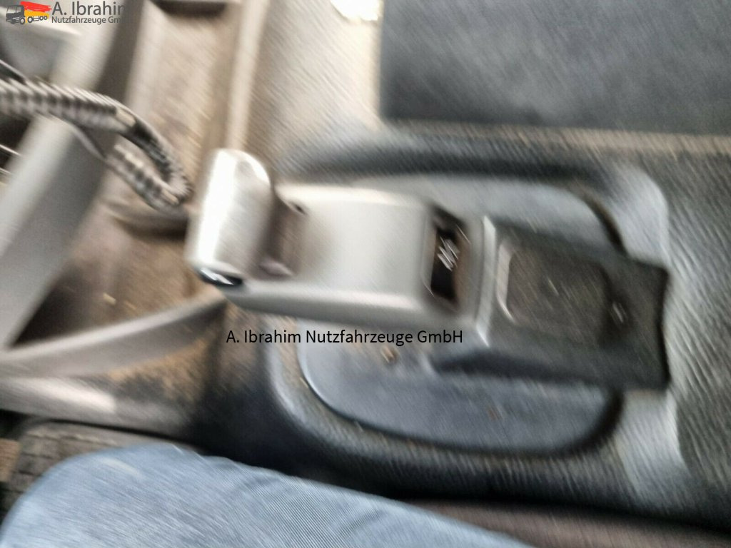 Mercedes-Benz 1824  DB 1824 Kipphydraulik, Kran MKG - Sklápač, Auto s hydraulickou rukou: obrázok 3 Mercedes-Benz 1824  DB 1824 Kipphydraulik, Kran MKG - Sklápač, Auto s hydraulickou rukou: obrázok 3