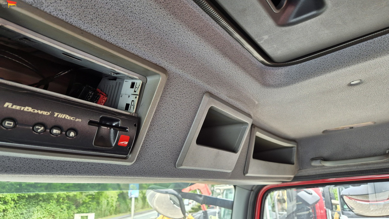 Mercedes-Benz 1829L mit Kran HIAB 111 Hiduo , Funk FB - Valníkový/ Plošinový nákladný automobil, Auto s hydraulickou rukou: obrázok 2 Mercedes-Benz 1829L mit Kran HIAB 111 Hiduo , Funk FB - Valníkový/ Plošinový nákladný automobil, Auto s hydraulickou rukou: obrázok 2