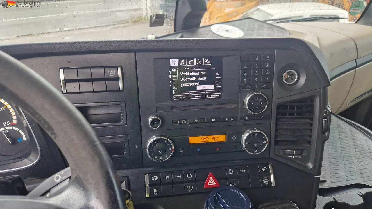 Mercedes-Benz 1845 Retarder Klima, Kühlschrank Edscha, Retarder, LBW, Zustand gut - Plachtové nákladné vozidlo: obrázok 2 Mercedes-Benz 1845 Retarder Klima, Kühlschrank Edscha, Retarder, LBW, Zustand gut - Plachtové nákladné vozidlo: obrázok 2