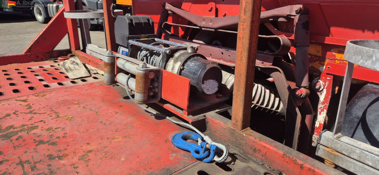 Mercedes-Benz 914 - Odťahovy voz: obrázok 2 Mercedes-Benz 914 - Odťahovy voz: obrázok 2