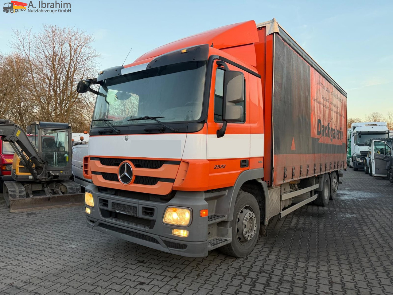 Mercedes-Benz Actros 2532L 6x2 | Lift-Lenkachse | Euro 5 | mp3 - Plachtové nákladné vozidlo: obrázok 1 Mercedes-Benz Actros 2532L 6x2 | Lift-Lenkachse | Euro 5 | mp3 - Plachtové nákladné vozidlo: obrázok 1