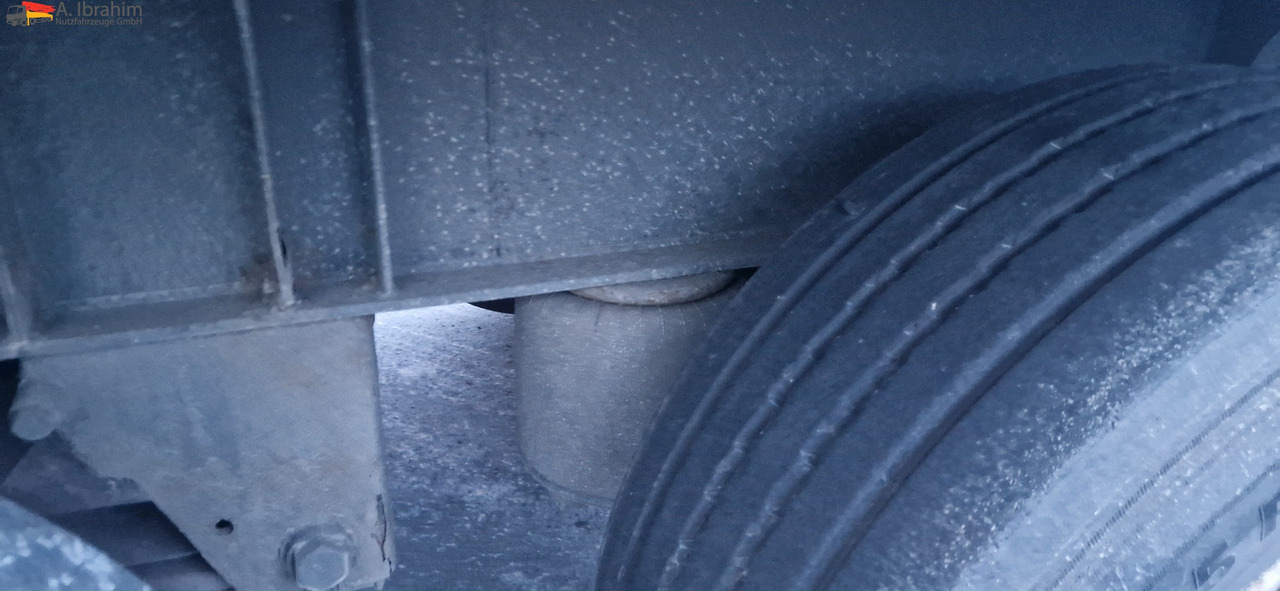 Schmitz SKO 24 Citysattel, 3. Achse zwangsgelenkt Frigoblock - Náves: obrázok 4 Schmitz SKO 24 Citysattel, 3. Achse zwangsgelenkt Frigoblock - Náves: obrázok 4