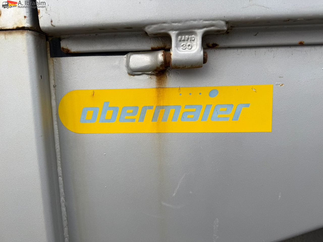 Obermaier TUE110 SDAH Tieflader | | Trommelbremse | Rampen | 7.2 Plattform | Stützfuß vorne - Príves podvalník: obrázok 2 Obermaier TUE110 SDAH Tieflader | | Trommelbremse | Rampen | 7.2 Plattform | Stützfuß vorne - Príves podvalník: obrázok 2