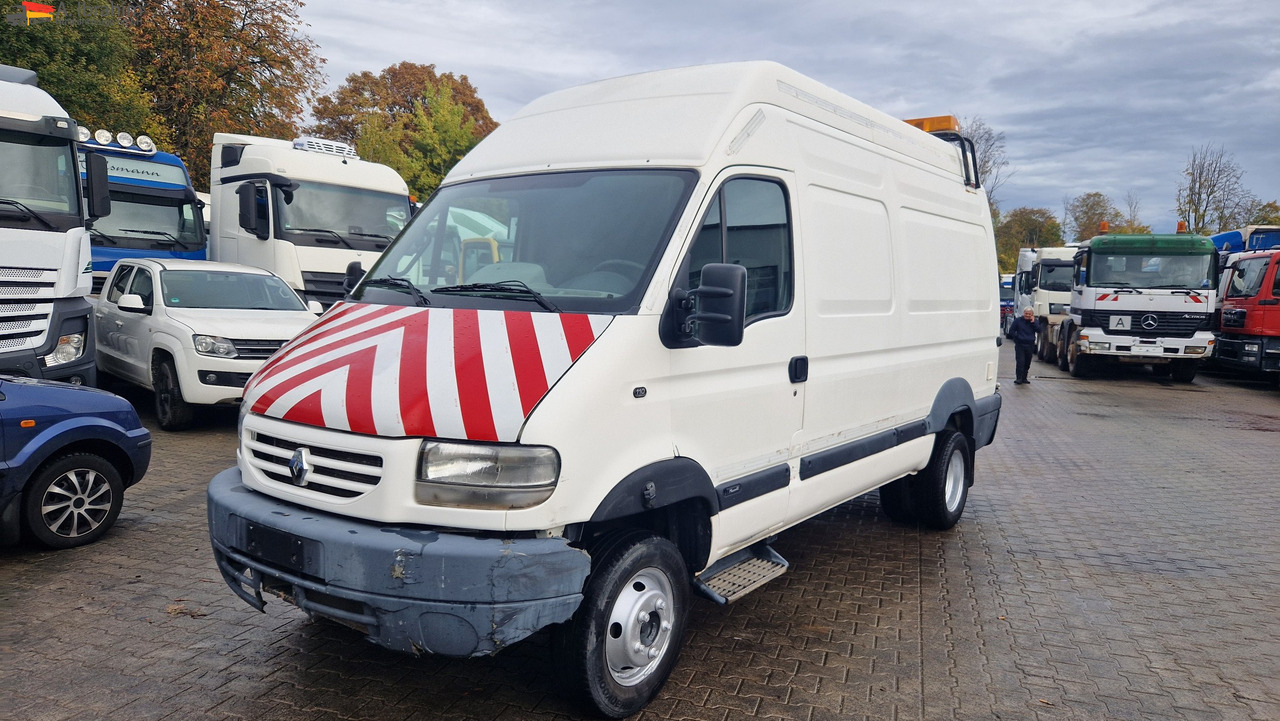 Renault 52AF, zwillingsbereift 2.8 nicht neu, aber läuft, - Furgon: obrázok 1 Renault 52AF, zwillingsbereift 2.8 nicht neu, aber läuft, - Furgon: obrázok 1