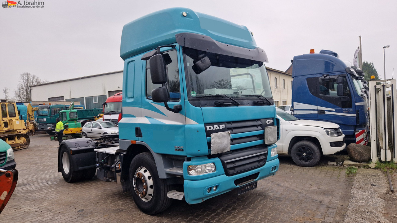 Daf FT CF 2x Nebenantrieb, Kipphydraulik deutsches Fahrzeug, fehlerfrei im Display - Ťahač: obrázok 4 Daf FT CF 2x Nebenantrieb, Kipphydraulik deutsches Fahrzeug, fehlerfrei im Display - Ťahač: obrázok 4
