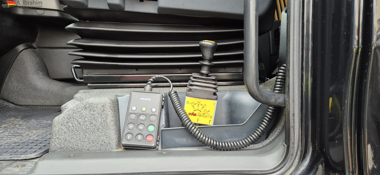 MAN TGX 18.400 Retarder, Klima, Kipphydraulik - Ťahač: obrázok 2 MAN TGX 18.400 Retarder, Klima, Kipphydraulik - Ťahač: obrázok 2