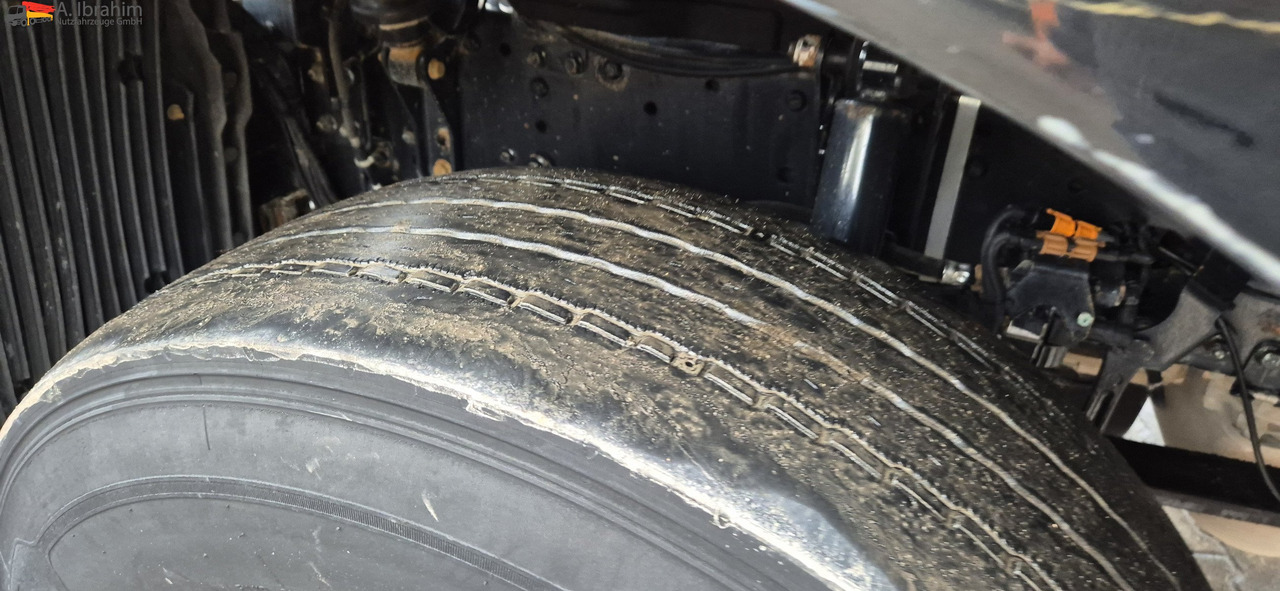 MAN TGX 18.400 Retarder, Klima, Kipphydraulik - Ťahač: obrázok 3 MAN TGX 18.400 Retarder, Klima, Kipphydraulik - Ťahač: obrázok 3