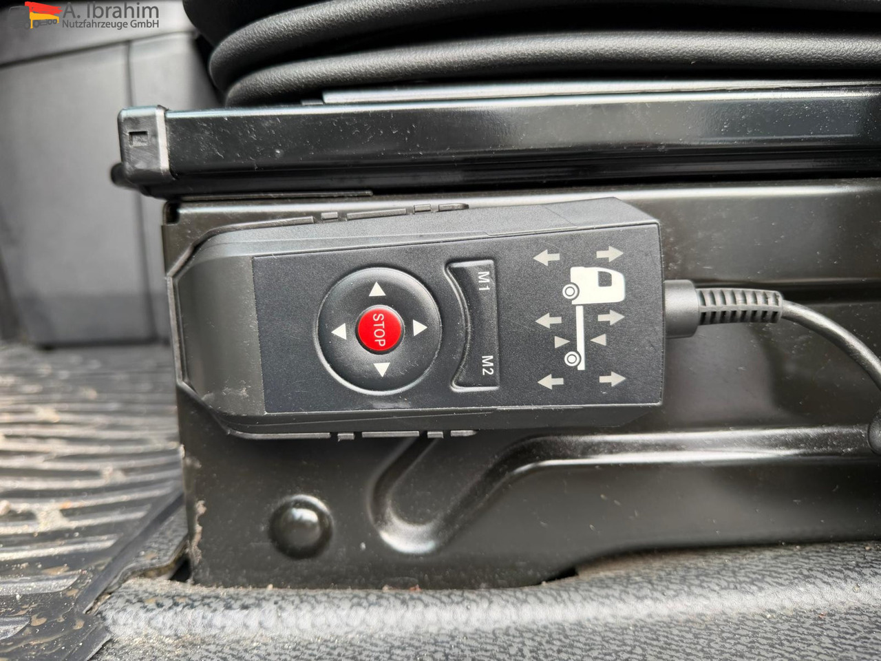 Mercedes-Benz 1842LS Retarder | 4x2 | Klima | Mega - Ťahač: obrázok 4 Mercedes-Benz 1842LS Retarder | 4x2 | Klima | Mega - Ťahač: obrázok 4