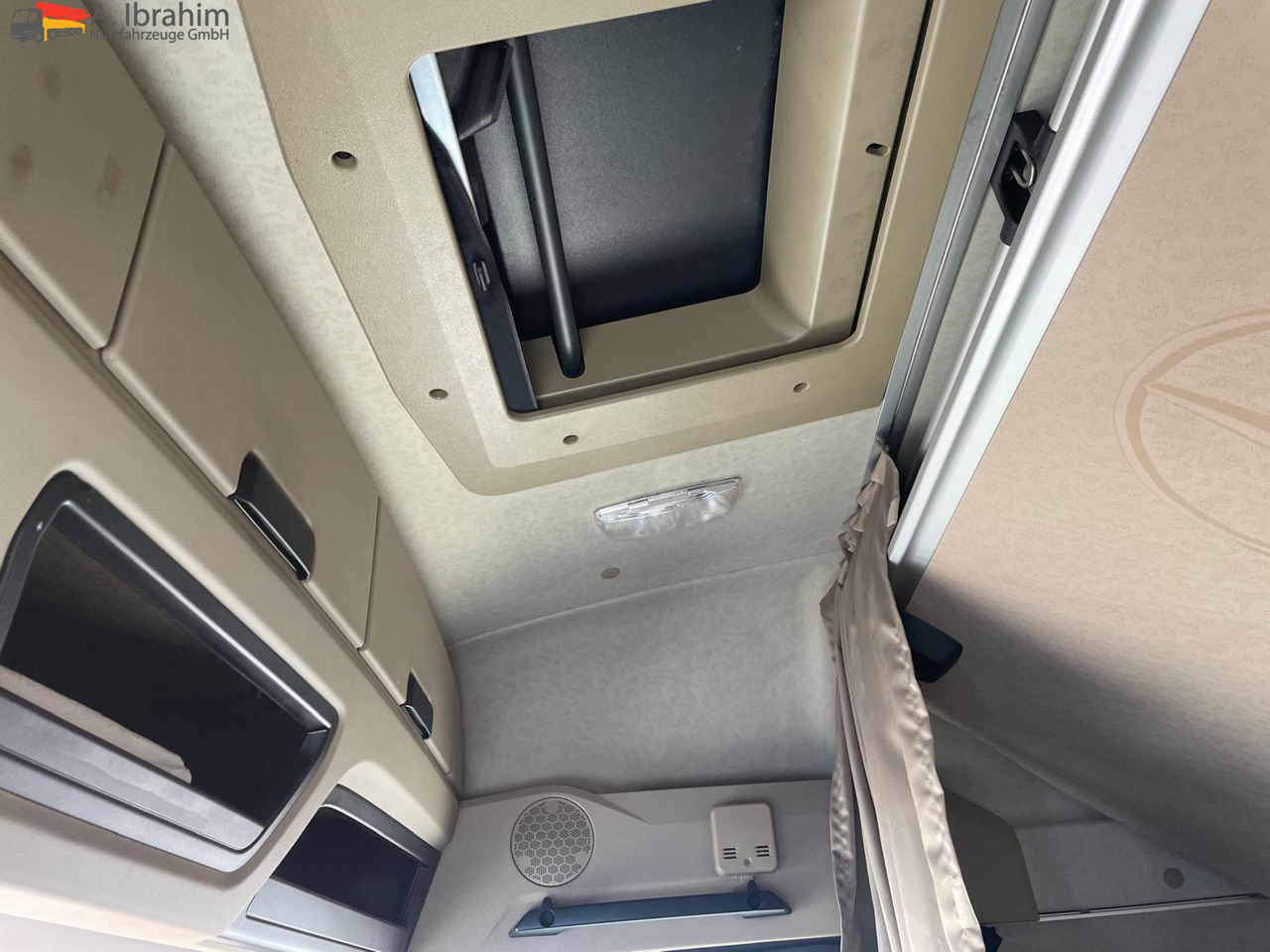 Mercedes-Benz 1845 Kipphydraulik, Retarder, Kompressor 4x2 - Ťahač: obrázok 5 Mercedes-Benz 1845 Kipphydraulik, Retarder, Kompressor 4x2 - Ťahač: obrázok 5