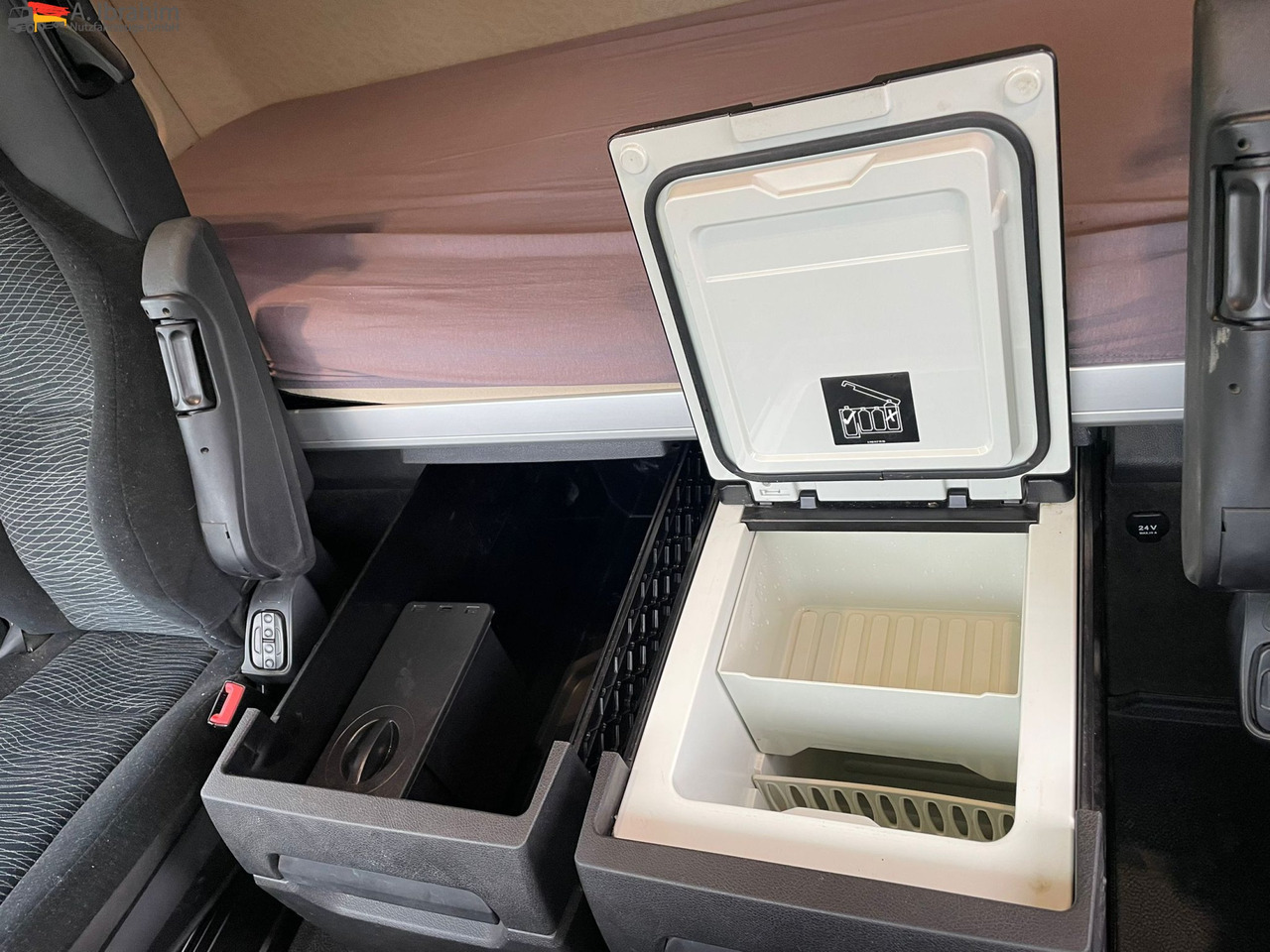 Mercedes-Benz ACTROS 2548 6x2 | Liftachse | 68t Zuggew.| Schwerlast-SZM - Ťahač: obrázok 3 Mercedes-Benz ACTROS 2548 6x2 | Liftachse | 68t Zuggew.| Schwerlast-SZM - Ťahač: obrázok 3