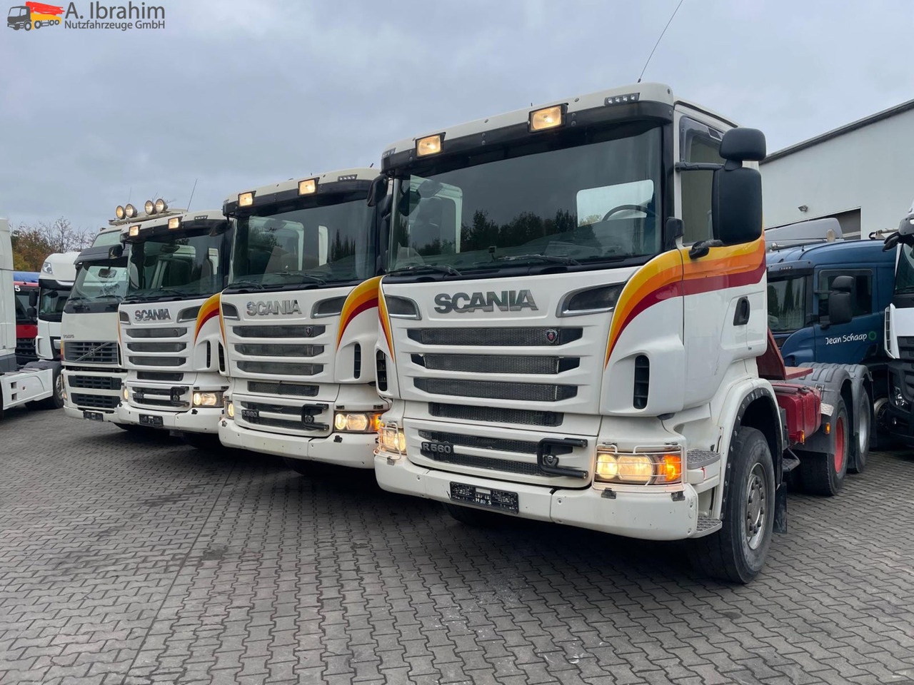 Scania R560 | 6x4 | V8 | Blatt Blatt | Schaltgetriebe |Kipphydraulik | Klima | Trommelbremse| 3 Pedals - Ťahač: obrázok 1 Scania R560 | 6x4 | V8 | Blatt Blatt | Schaltgetriebe |Kipphydraulik | Klima | Trommelbremse| 3 Pedals - Ťahač: obrázok 1