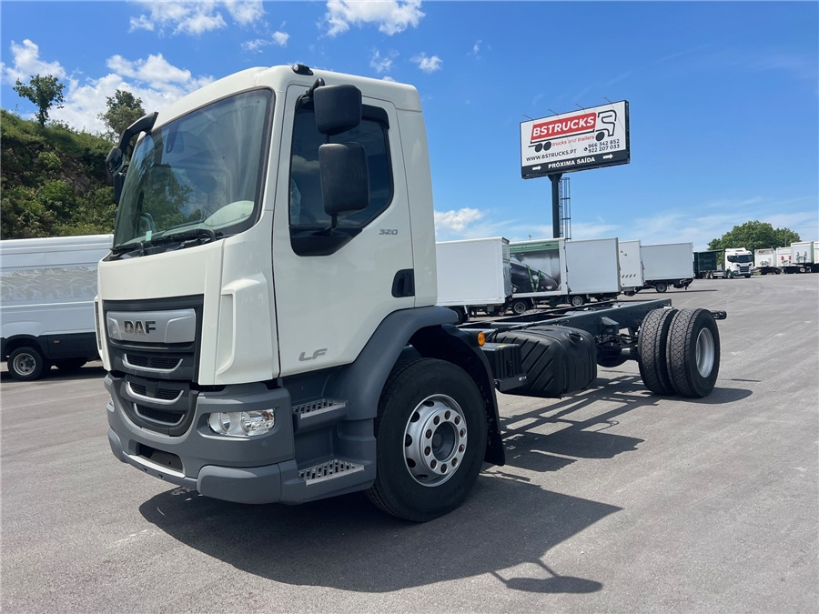 DAF LF320 NEW/ONLY COC - Podvozek s kabinou: obrázok 1 DAF LF320 NEW/ONLY COC - Podvozek s kabinou: obrázok 1
