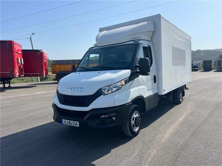 Iveco 35C16H - Skříňový nákladní auto: obrázok 1 Iveco 35C16H - Skříňový nákladní auto: obrázok 1