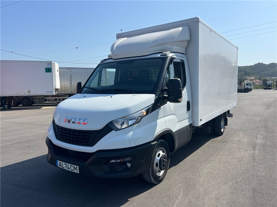 Iveco 35C16H - Skříňový nákladní auto: obrázok 1 Iveco 35C16H - Skříňový nákladní auto: obrázok 1