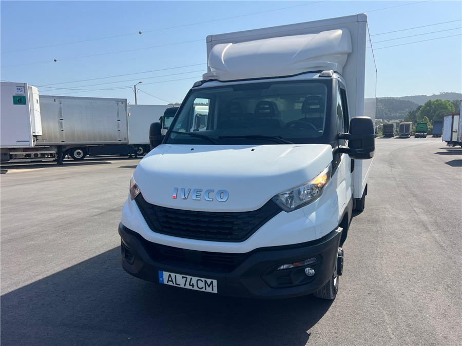Iveco 35C16H - Skříňový nákladní auto: obrázok 3 Iveco 35C16H - Skříňový nákladní auto: obrázok 3