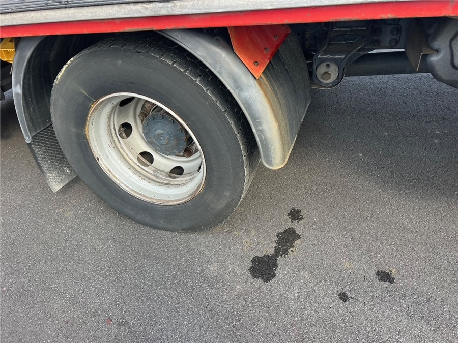 Plachtové nákladné vozidlo Iveco ML 120EP22 H ES: obrázok 20
