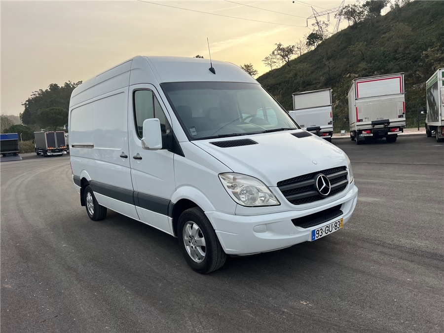 MERCEDES-BENZ SPRINTER 315CDI - Furgon: obrázok 3 MERCEDES-BENZ SPRINTER 315CDI - Furgon: obrázok 3