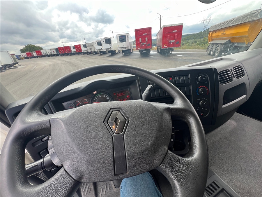 Skříňový nákladní auto Renault D 19: obrázok 13