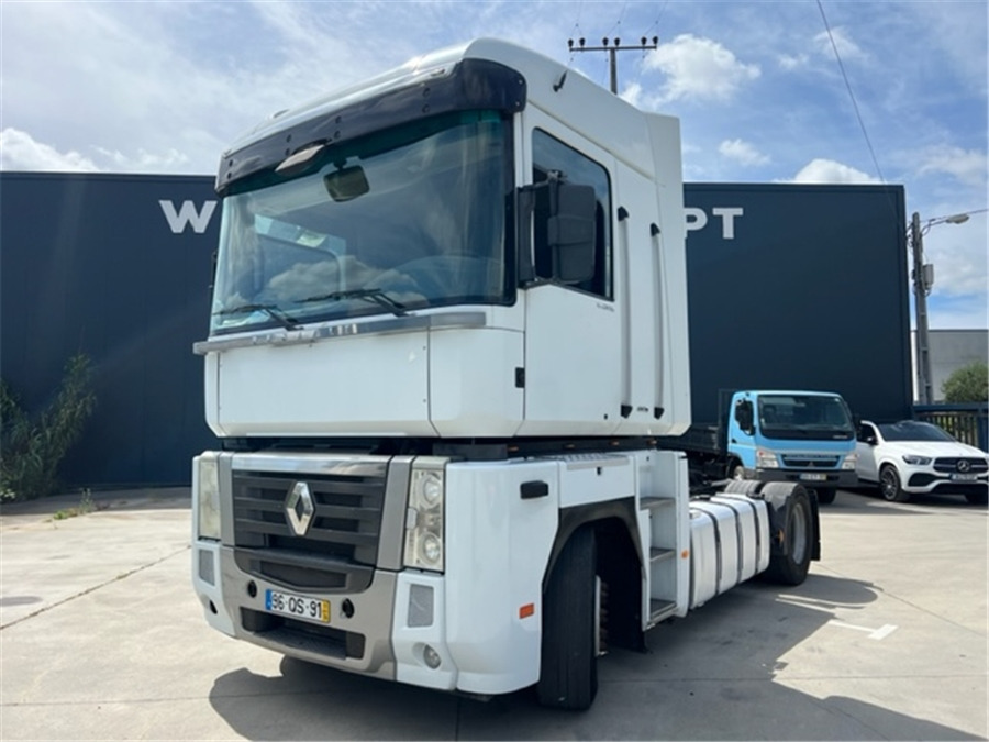 Renault AE 480 - Ťahač: obrázok 1 Renault AE 480 - Ťahač: obrázok 1