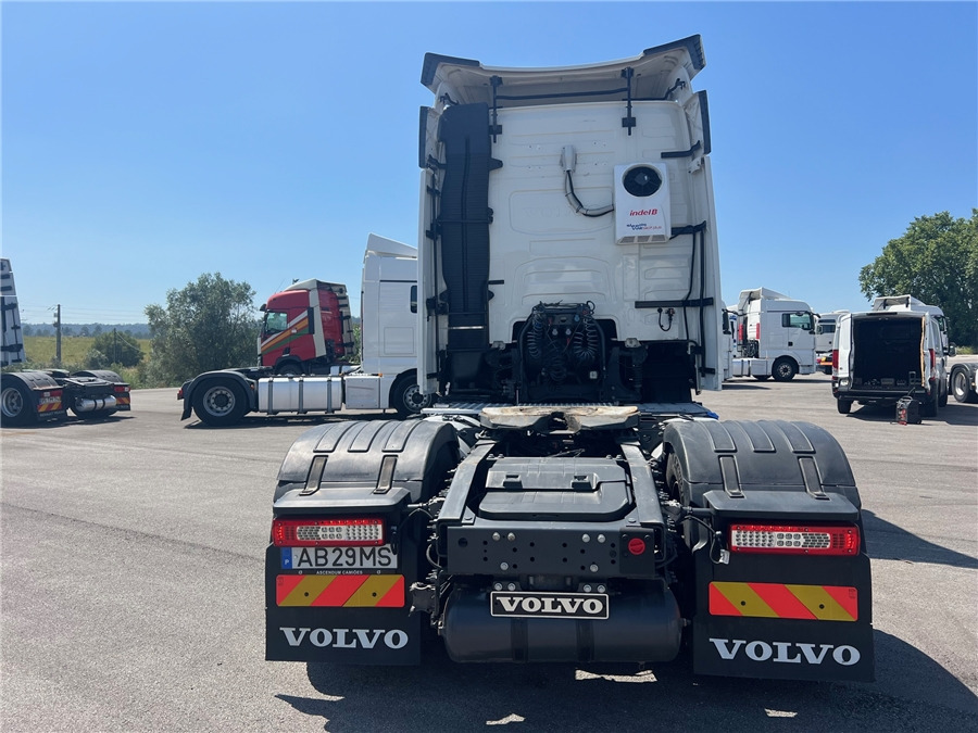 Volvo FH500 - Ťahač: obrázok 5 Volvo FH500 - Ťahač: obrázok 5
