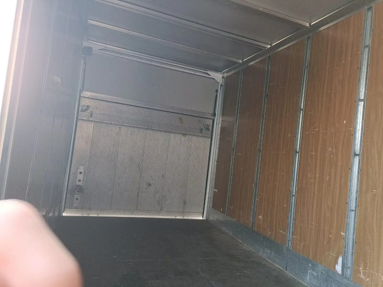 FURGONATO BOX - Skříňová nadstavba: obrázok 4 FURGONATO BOX - Skříňová nadstavba: obrázok 4