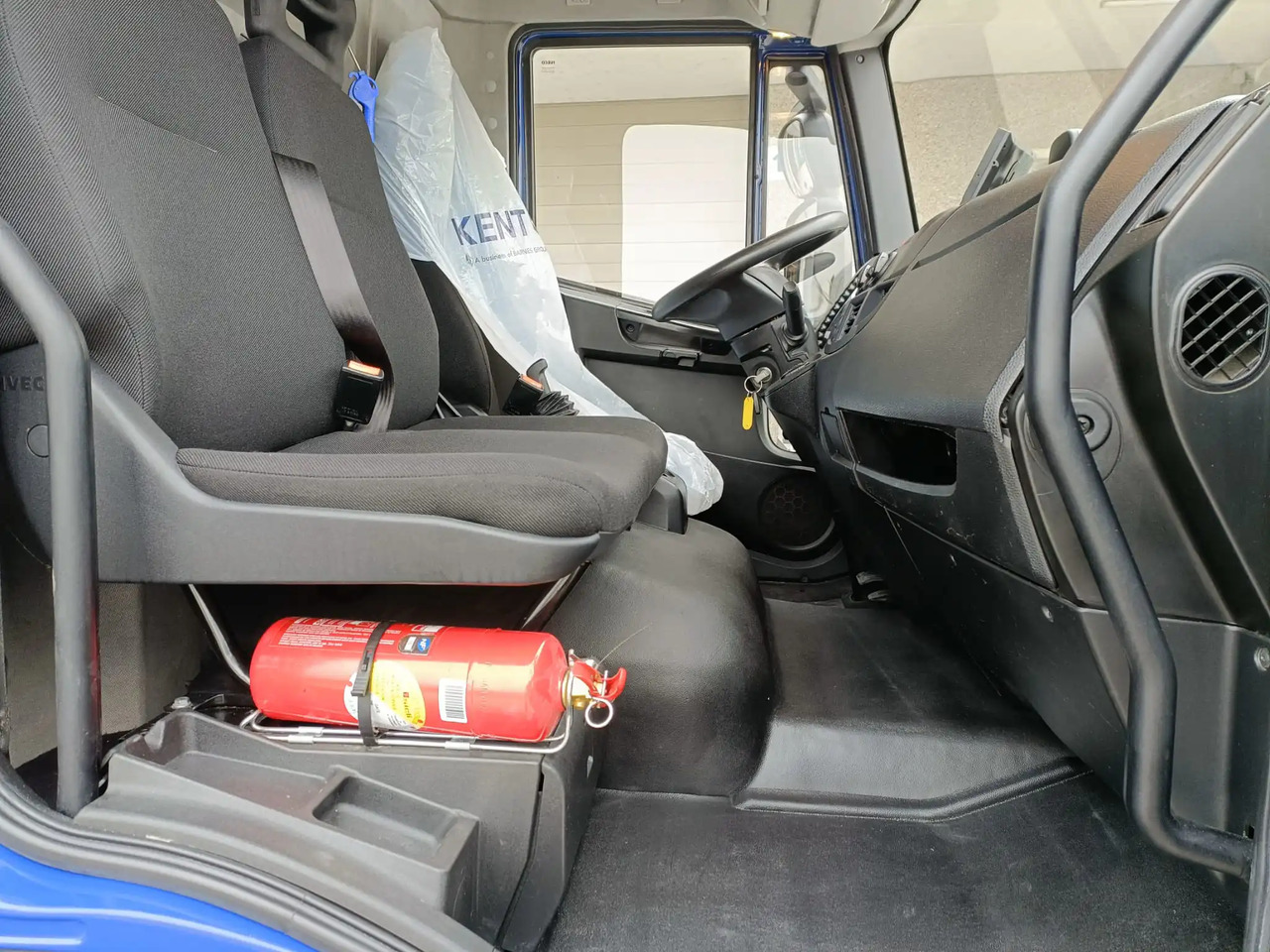 IVECO EUROCARGO 120E22P - Podvozek s kabinou: obrázok 2 IVECO EUROCARGO 120E22P - Podvozek s kabinou: obrázok 2