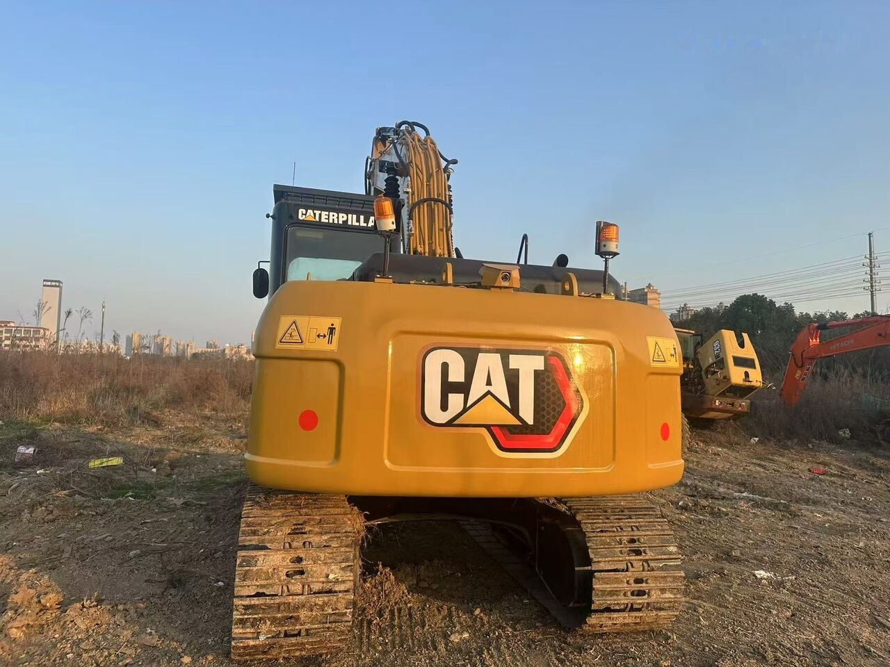 Caterpillar 315D2GC - Pásové rýpadlo: obrázok 2 Caterpillar 315D2GC - Pásové rýpadlo: obrázok 2