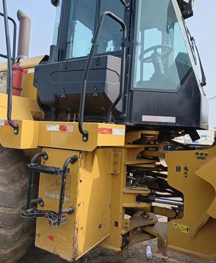 Caterpillar 950GC - Kolesový nakladač: obrázok 3 Caterpillar 950GC - Kolesový nakladač: obrázok 3