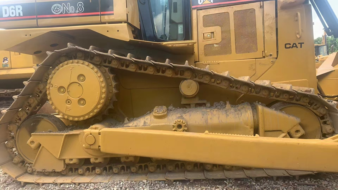 Caterpillar D6R - Buldozér: obrázok 5 Caterpillar D6R - Buldozér: obrázok 5