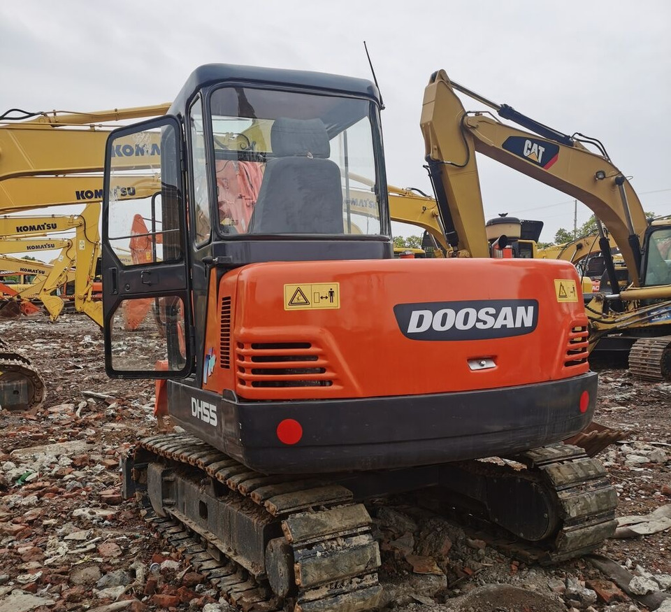 Doosan DH55 - Pásové rýpadlo: obrázok 4 Doosan DH55 - Pásové rýpadlo: obrázok 4