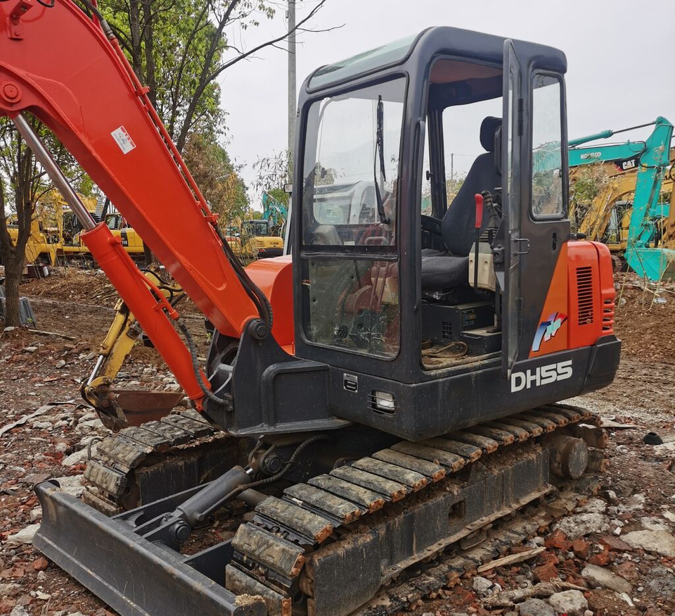 Doosan DH55 - Pásové rýpadlo: obrázok 4 Doosan DH55 - Pásové rýpadlo: obrázok 4